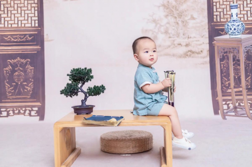 中山宝宝几个月会认人